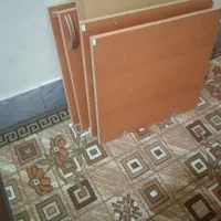 در بالا و پایین کمد دیواری