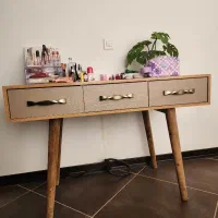 میز تحریر چوبی