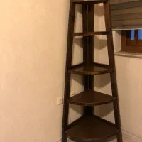 ویترین چوبی طبقه ای