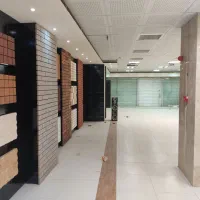 اجاره مغازه ۳۴۰ متری در A۴|اجارهٔ مغازه و غرفه|فولادشهر, A4|دیوار