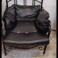 صندلی فرفوژه 4نفره با میز وسط مناسب خونه باغ