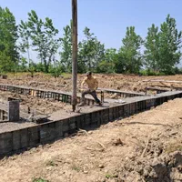 اجاره جک قالب بتن یر هلتی بالابرپیمانکاری جمشیدی|مصالح و تجهیزات ساختمان|رشت, چمارسرا|دیوار