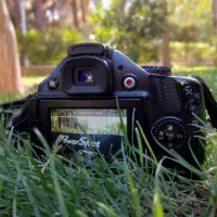 دوربین canon sx30 بدون خش همراه جعبه و کیف حمل|دوربین عکاسی و فیلم‌برداری|قم, سالاریه|دیوار