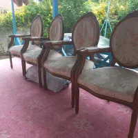 مبل دسته دار ۷ نفره چوب گردو سالم و تمیز