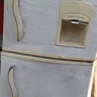 یخچال فریزر قندیل درحد نو کاملا سالم ۵۰۰۰۰ تومان