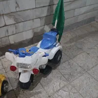 موتور پلیسی ۳چرخه ای|اسباب‌‌بازی|ری, جوانمرد قصاب|دیوار