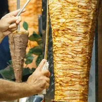 استخدام سالندار و پیک موتوری