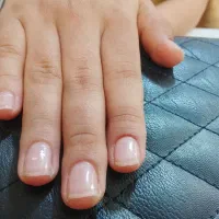 «کاشت ناخن با قیمت استثنایی و تخفیف ویژه»|خدمات آرایشگری و زیبایی|کاشان, میدان کهنه|دیوار