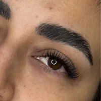 اکستنشن و کاشت مژه