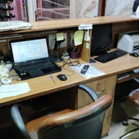 استخدام منشی خانم آشنا با کامپیوتر تایم عصر