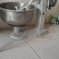 خمیر گیر ۱۵ کیلویی|ماشین‌آلات صنعتی|سنقر, |دیوار