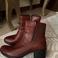 کفش چرم زنانه