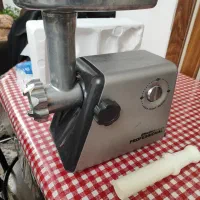 چرخ گوشت کاملا سالم