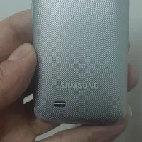 سامسونگ با حافظهٔ ۲ گیگابایت