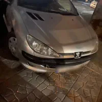 206 نقره ای ۸۲