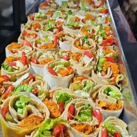 نیازمند نیروی کار شاگرد جهت کار در ساندویچی توچال