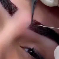 کاشت ابرو با بالاترین ظرافت و‌زیبایی|خدمات آرایشگری و زیبایی|رشت, گلسار|دیوار