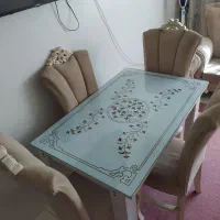 میز چهار نفره