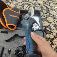 قیچی شارژی هرس سوان سافت|خدمات باغبانی و درختکاری|اشنویه, |دیوار