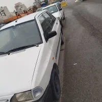پراید سفید