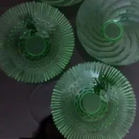 ظرف های سبز|ظروف سرو و پذیرایی|اندیشه, اندیشه فاز ۳|دیوار