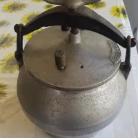 زودپز رومیزی قدیمی کار کرده  یالم