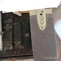 تلفن و بلندگو و کنترل ها