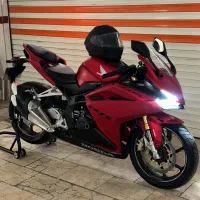 HONDA CBR 250 RR