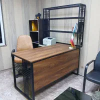 منشی بازاریاب