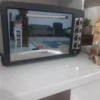 توستر کاملا نو قیمت ۴۵۰۰ تخفیفم داره