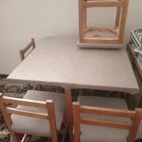 میز غذاخوری چهار نفره