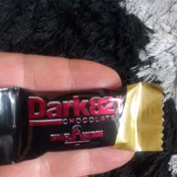 شکلات تلخ ۸۳ درصد