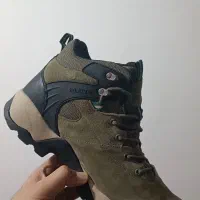 کفش کوهنوردی و طبیعت گردی|کوهنوردی و کمپینگ|همدان, |دیوار