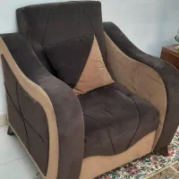 یک دست مبل ۷