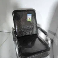 صندلی انتظار(تکی عمده)|دفتر کار|شیراز, بریجستون|دیوار