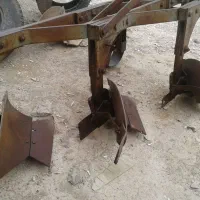 گاو آهن 3 خیش خارجی گاواهن تراکتور ادوات کشاورزی|ماشین‌آلات صنعتی|اصفهان, بهارستان|دیوار