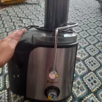 آبمیوه گیری درحد نو پارادایس