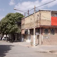 خانه دوطبقه مسکونی و تجاری