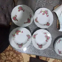 سرویس گل سرخی اصل قدیمی|ظروف سرو و پذیرایی|تهران, وصفنارد|دیوار