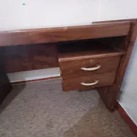 میز تحریر چوبی