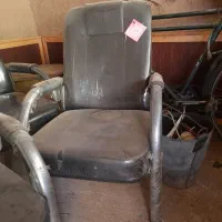 صندلی ها اورجینال  هستن