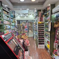 استخدام فروشنده آرایشی با روابط عمومی بالا