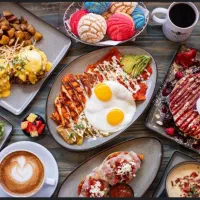 استخدام آشپز برای صبحانه و باریستا