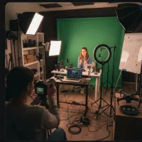 تولیدمحتوا و برندینگ در شرایط بحرانی