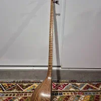 سه تار کاسه گردو استاد یداله گودرزی|سازهای سنتی|اصفهان, باغ زرشک|دیوار