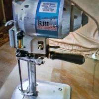 قیچی برش کی ام ژاپن اصل