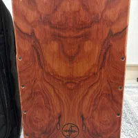 کاخن جانان نو همراه با کیف