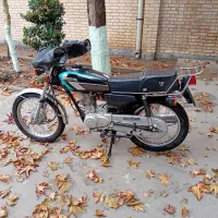 هوندا ۱۲۵ مزاییده  مدل ۹۰ در حد نو