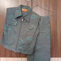 لباس مجلسی و مانتو|لباس|صدرا-فارس, فاز ۱|دیوار
