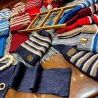 شال و کلاه بافت دخترانه و پسرانه عمده|لباس|تهران, شکوفه (عبدل آباد)|دیوار